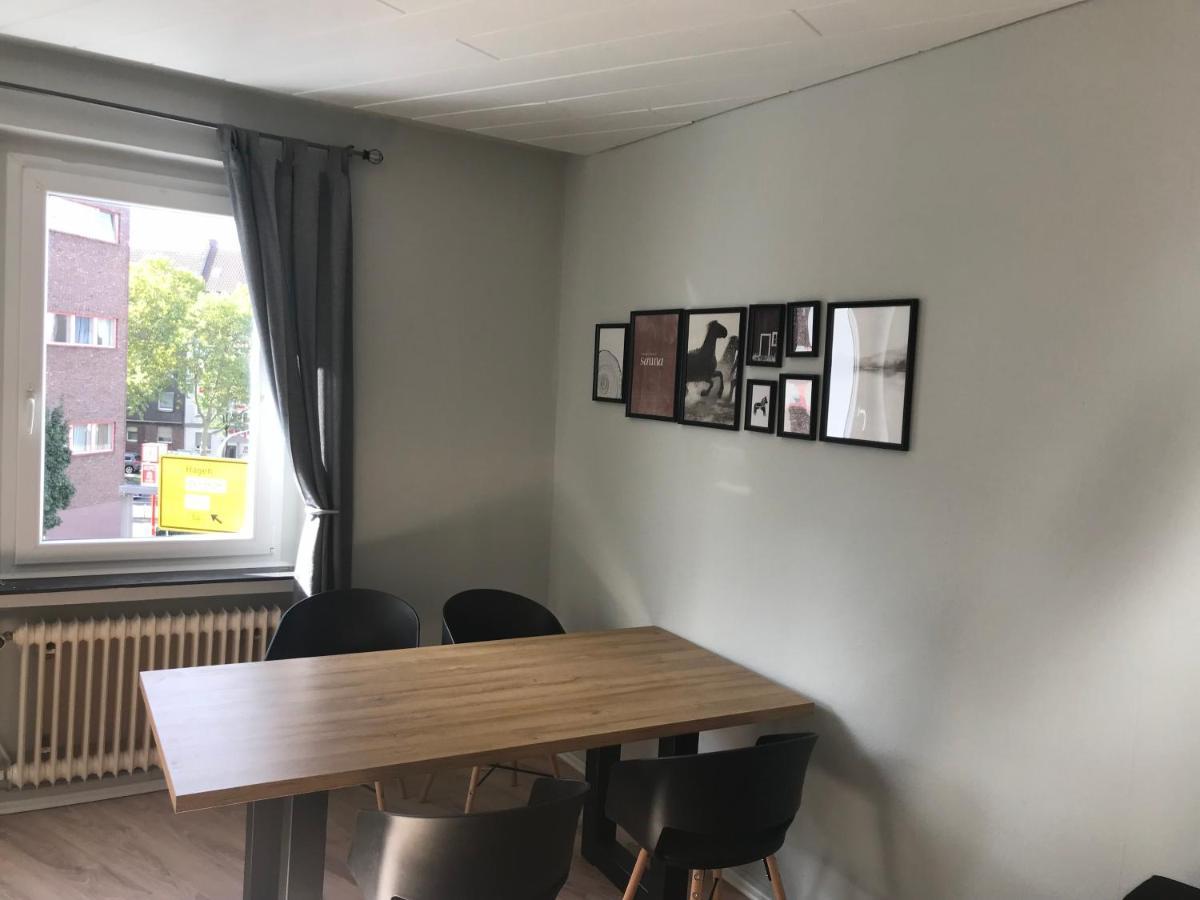 Tm Aparts Dortmund Esterno foto The office of the German Society for Neuroimmunology